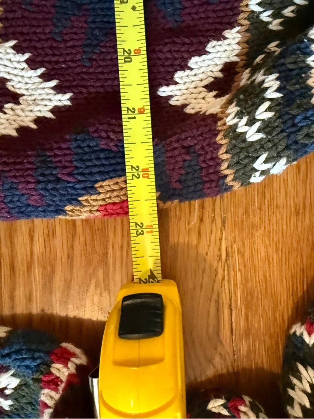 Gant Men's Fair Isle Sweater in Burgundy, Navy, Cream, and Olive - Picture 8 of 9